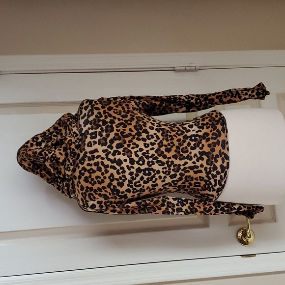 Leopard Bodycon Hoodie - Picture 4 of 4